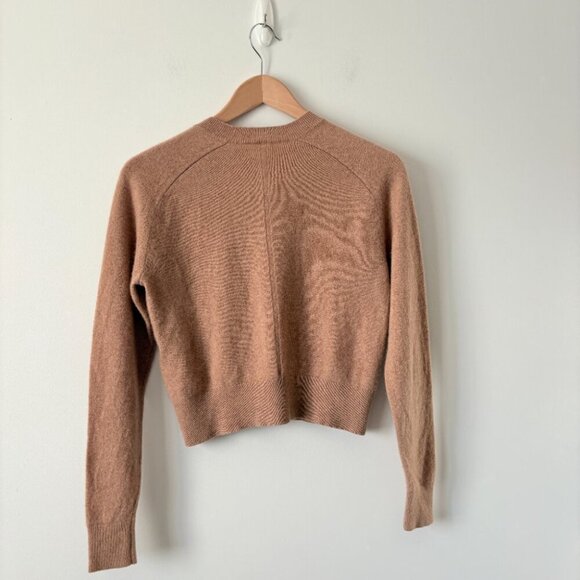 Aritzia The Group Babaton Luxe Cashmere Crew Sweater Camel Tan Size XS - Picture 6 of 8